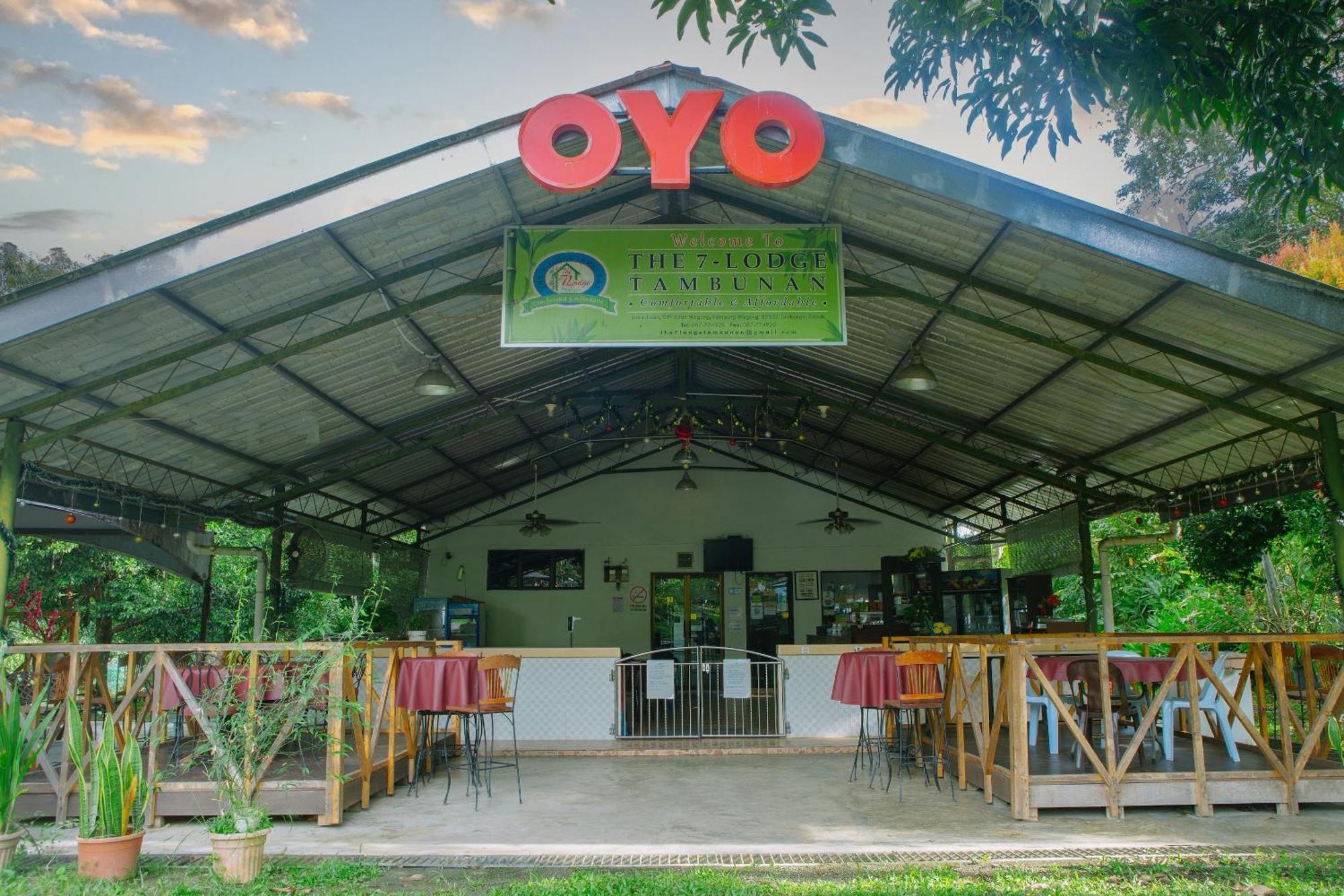 Oyo 90037 The 7 Lodge Tambunan Eksteriør bilde